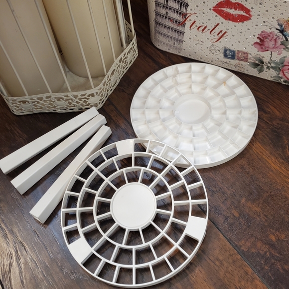 🛑 SOLD 🛑Brush Holder - Picture 3 of 3